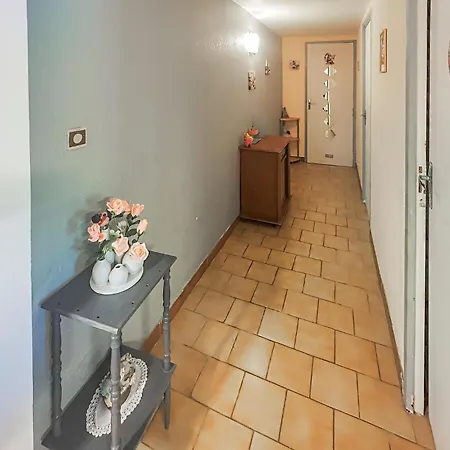 1 Bedroom Stunning In