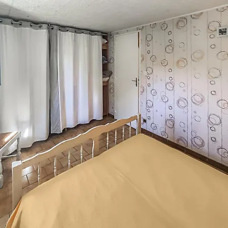 1 Bedroom Stunning In 아파트 *